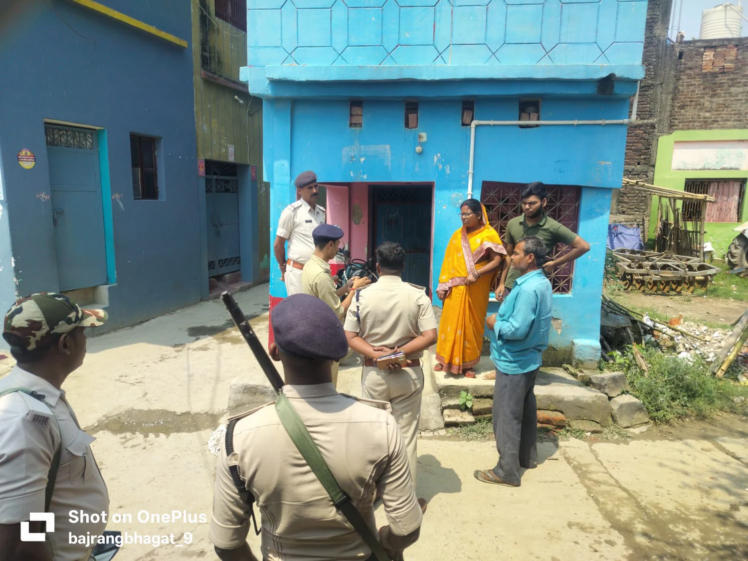 चौसा के चिरौरी में चली गोली, 6 पर केस दर्जएक आरोपी गिरफ्तार,दो खोखा बरामद