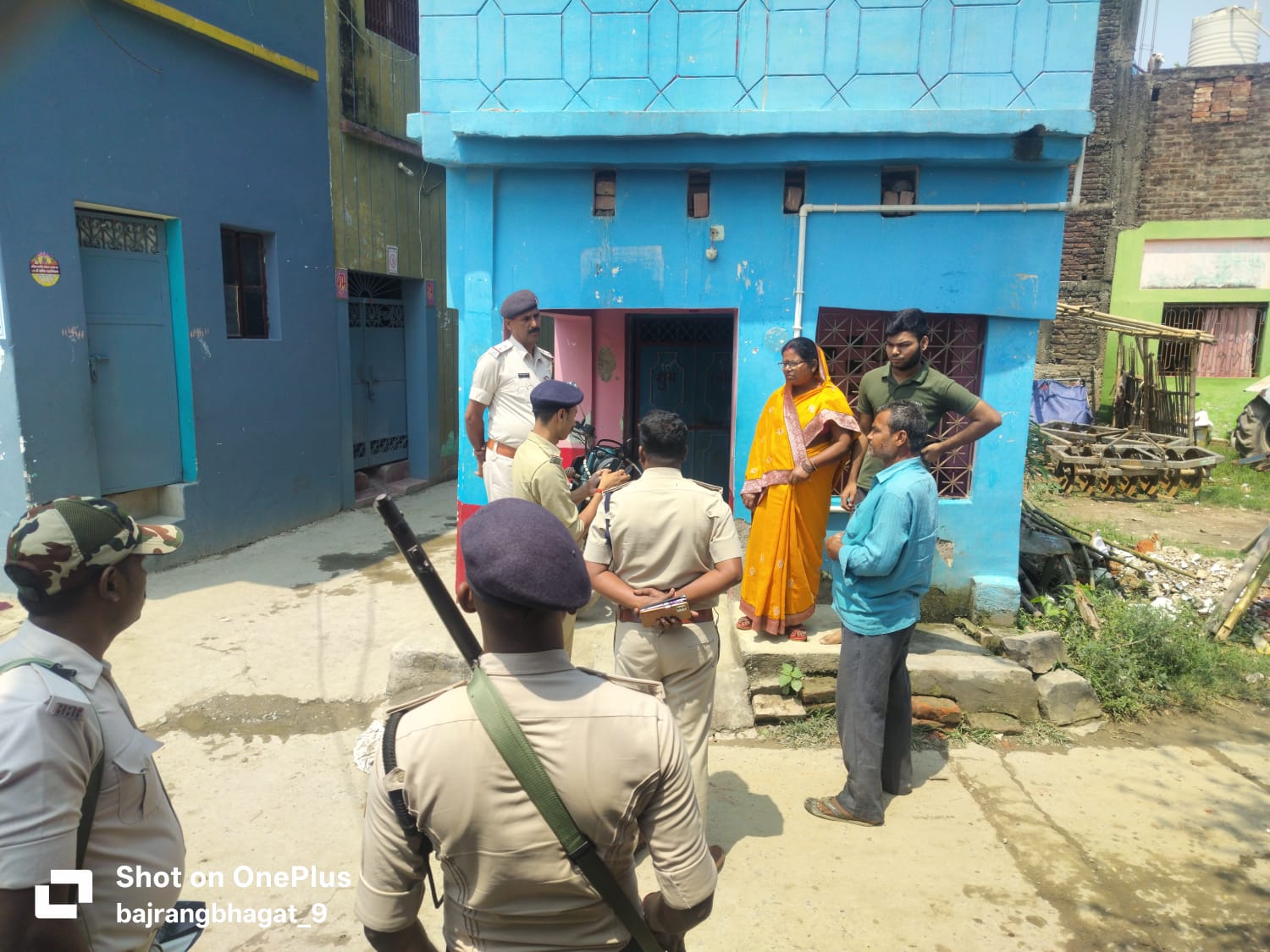 चौसा के चिरौरी में चली गोली, 6 पर केस दर्जएक आरोपी गिरफ्तार,दो खोखा बरामद