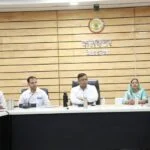 इंदौर नगर निगम सहित नगरीय निकायों एवं पंचायतों की मतदाता सूची के पुनरीक्षण का कार्य तेजी से जारी