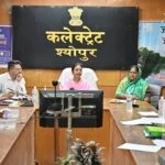 वन अधिकार के तहत लंबित दावों का निराकरण करें-डीएमवन अधिकार अधिनियम अंतर्गत प्राप्त दावो की समीक्षा बैठक आयोजित