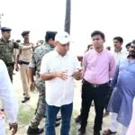 भागलपुर में बवाल: कहलगांव में बरैनी पोखर से अतिक्रमण हटाने के दौरान भारी पथराव और हमला; 27 उपद्रवी गिरफ्तार, इलाके में फ्लैग मार्च