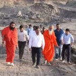 मुख्यमंत्री डॉ. मोहन यादव की विशेष पहल पर आशापुरा में विकसित हो रही विशाल गौशाला का कलेक्टर शिवम वर्मा ने किया निरीक्षण