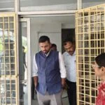प्रखंडों के दौरे पर निकले जिलाधिकारी श्री कुमार गौरव,जनकल्याण, विकास कार्यों और बाढ़ तैयारी का लिया जायजा, लोगों की समस्याएं सुनी एवं समाधान किया