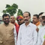 क्षेत्र भ्रमण पर निकले विधान पार्षद संजय सिंह, झालारी चौक पर सुनी जनता की समस्या