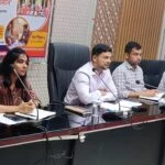 जिला पदाधिकारी  की अध्यक्षता में जिला आपूर्ति पदाधिकारी एवं सभी अनुमंडल पदाधिकारी एडीएसओ तथा एमोओ के साथ समीक्षा बैठक का आयोजन